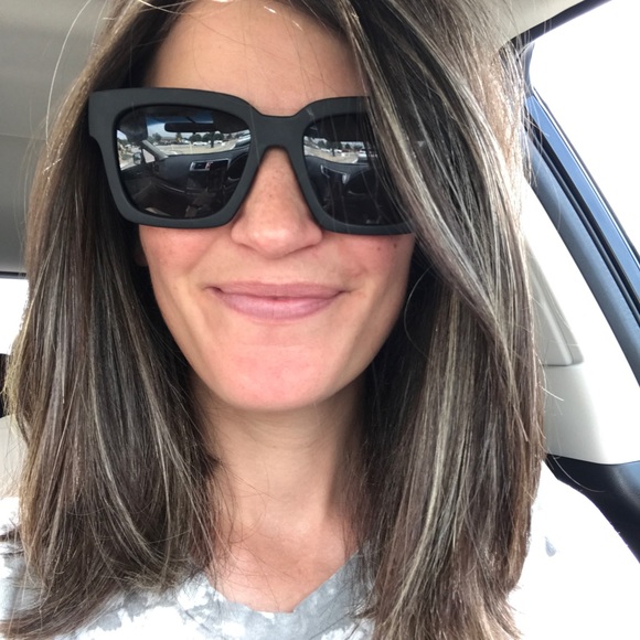 Meet your Posher, Emily - Picture 1 of 1